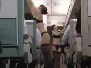 일본 승무원 기내 비행기 섹스 서비스